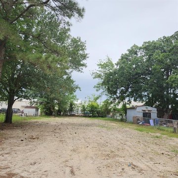 Residential Lot Near Cedar Creek
