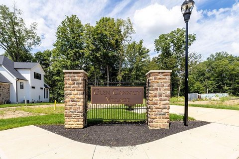Land, Delaware, OH