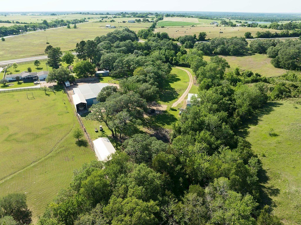 Secluded Estate with Workshop Studio