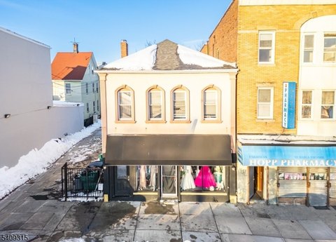 Mixed-Use Property with Retail and Apartment