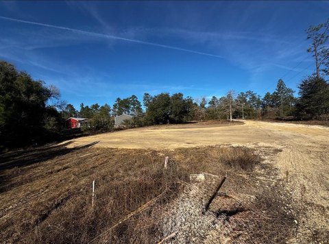 Crestview Land with Utilities