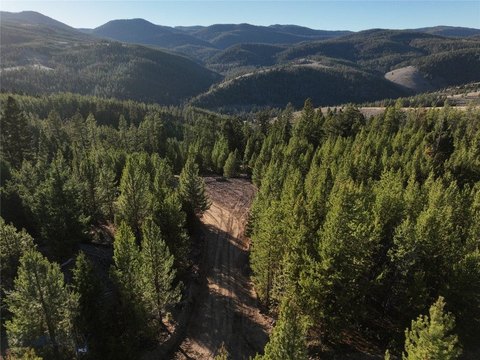 16.77 Acres in Ruby Mine