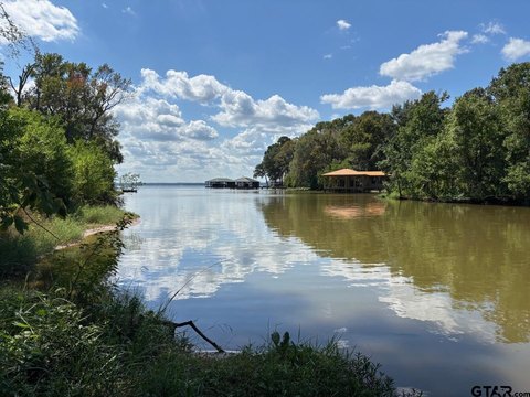 Flint, TX Canal Front Lot