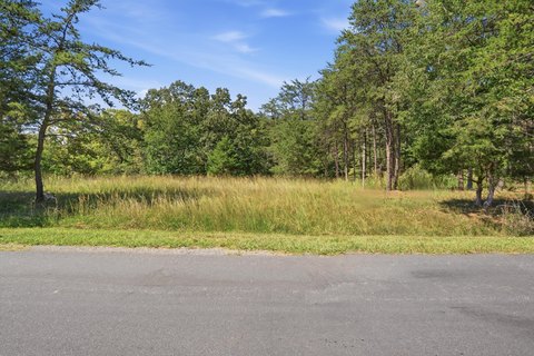 Land, Moneta, VA