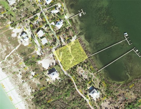 Waterfront Lot on Little Gasparilla