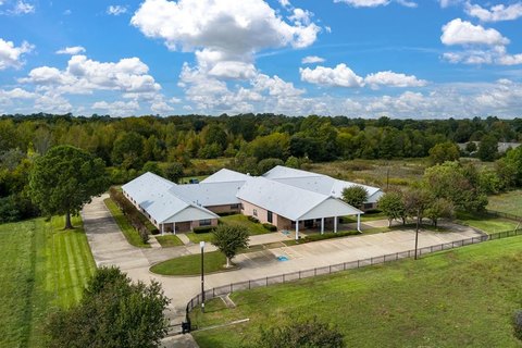 Assisted Living Facility For Rent