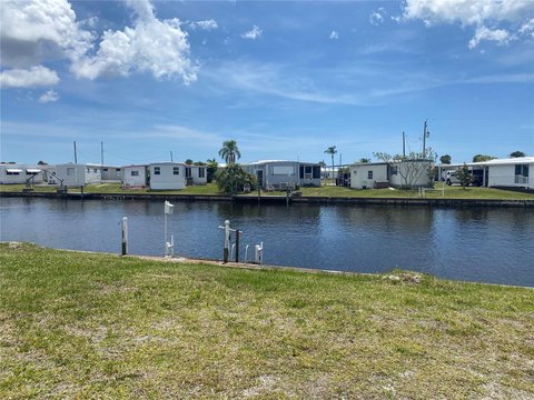 Canal-Front Lot in Harbor Cove