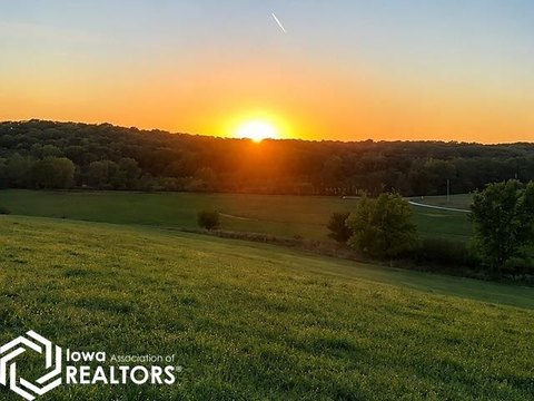 Land, New Virginia, IA