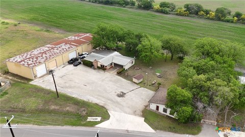 Picture of Commercial land at Fischer Rd 11722, Von Ormy, TX