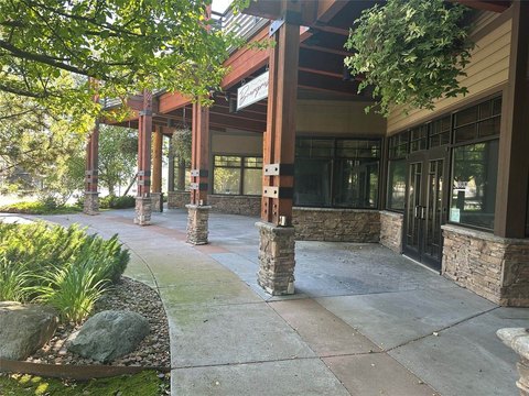 Lakeside Commercial Space Available