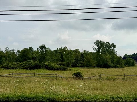 Land, Hilton, NY