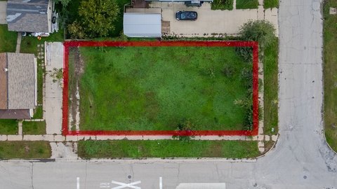Land, Marshalltown, IA