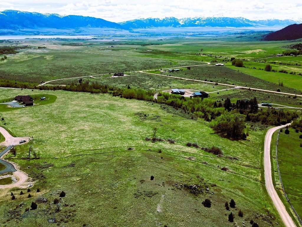 McAllister Land with Panoramic Views