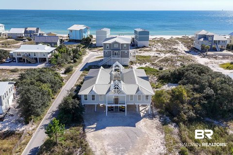 Renovated Beachside Duplex