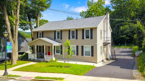 Renovated 4-Unit Investment Opportunity