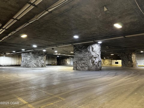 Underground Storage and Office Space