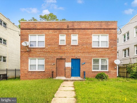 Two-Unit Investment Property Near Metro
