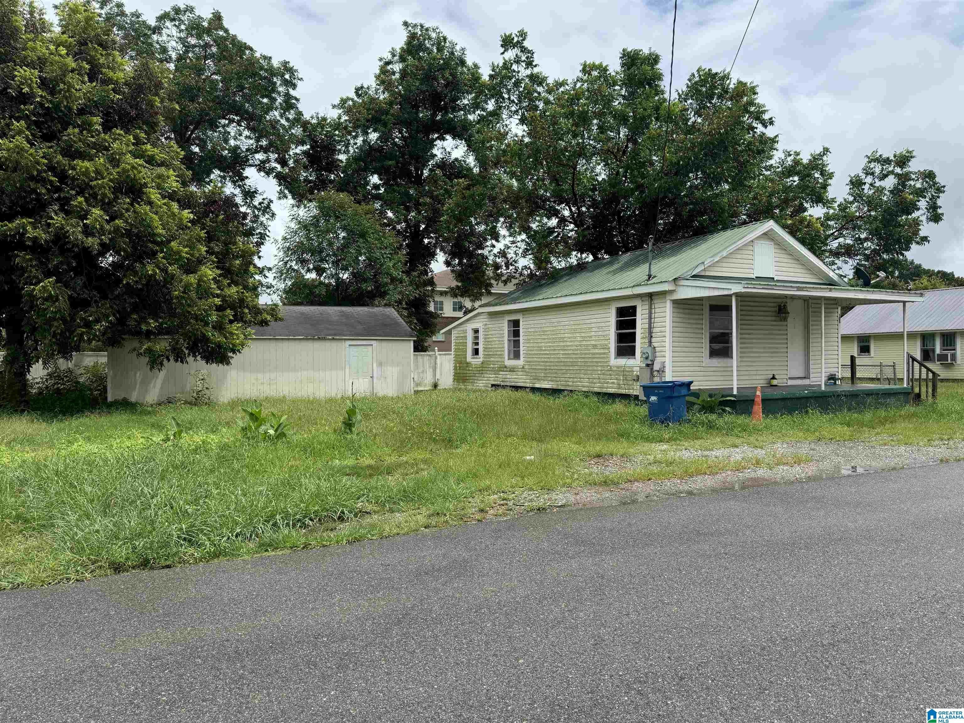 Prime Oxford Commercial Land
