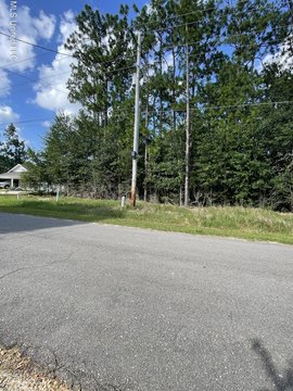 Residential Lot in Riverline Hills