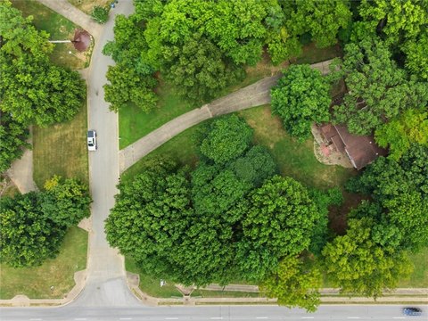 Land Off Crossover, Fayetteville