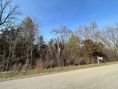 Land, Richmond, IL