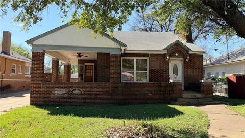 Duplex with Back Studio