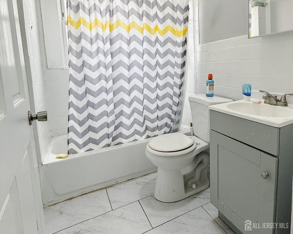 Picture 38
