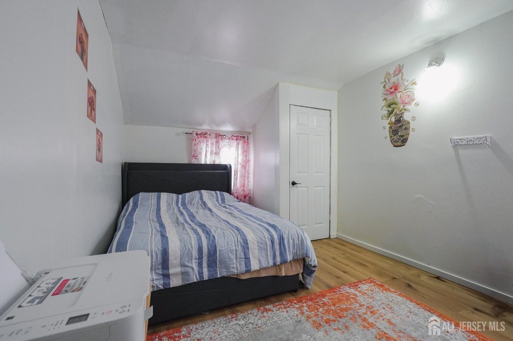 Picture 30