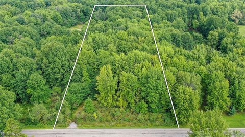 Land, Bristolville, OH