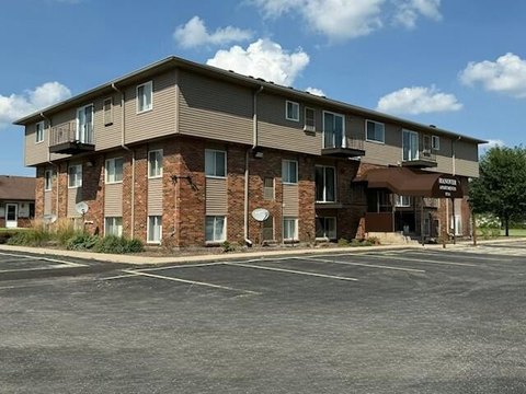 Cedar Lake Multifamily Investment Opportunity