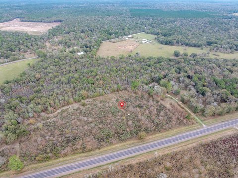 20 Acres on Highway 105