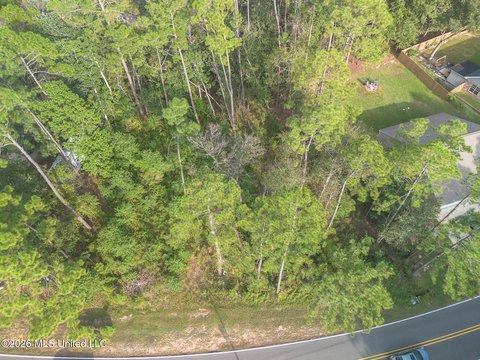 Land, Diamondhead, MS