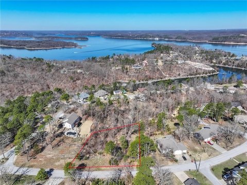 Residential Lot Near Beaver Lake