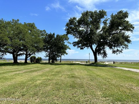 Waterview Land on Beach Boulevard