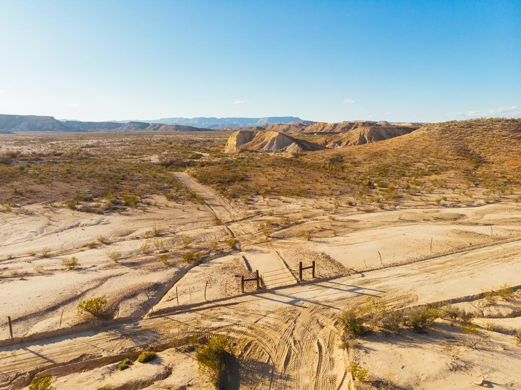 640 Acres in Alpine, TX