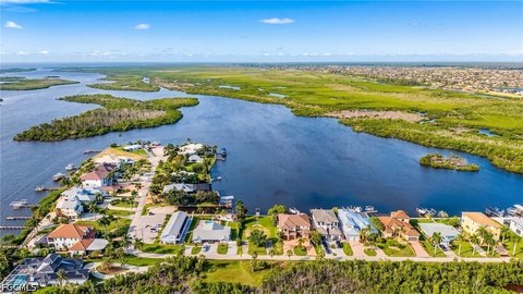 Land, Matlacha, FL