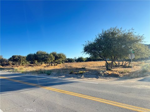 Oak Hills Corner Lot Opportunity