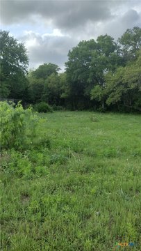 LAND - Jonestown, TX