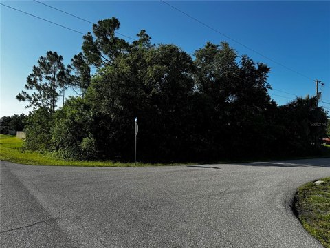 LAND - NORTH PORT, FL