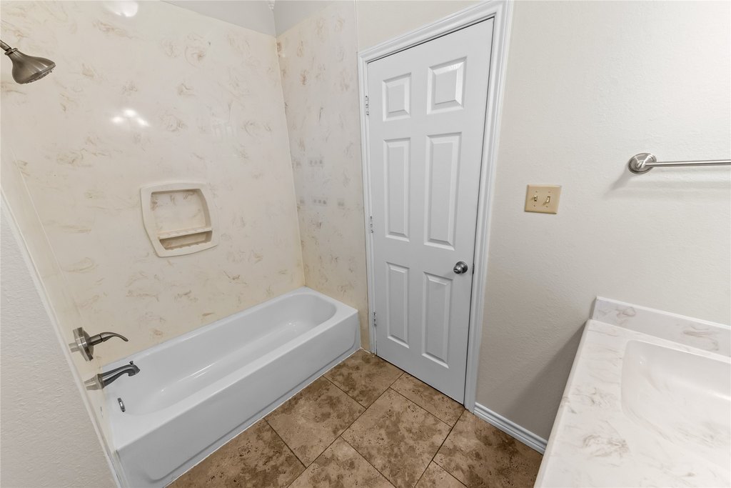 Picture 18