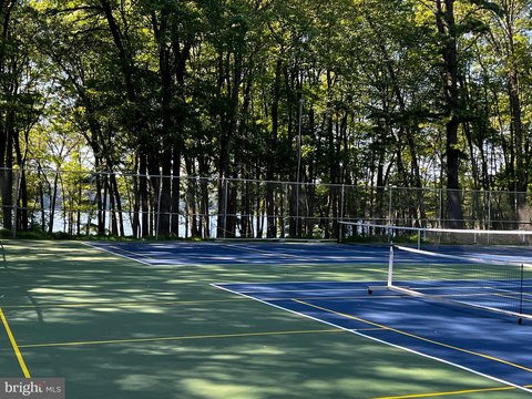 Land in Fawn Lake Forrest