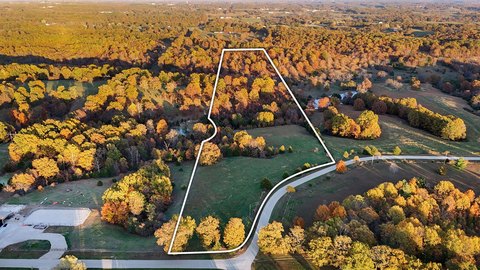 Fordland Acreage with Wet Creek