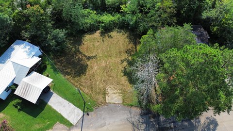 LAND - Athens, TN