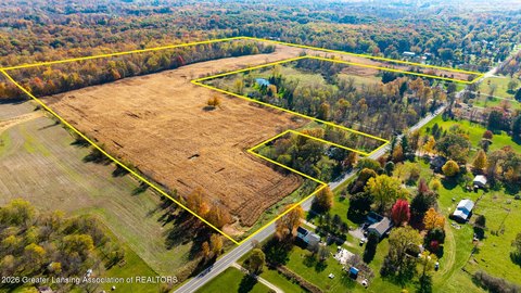 Agricultural Land with Wooded Acreage