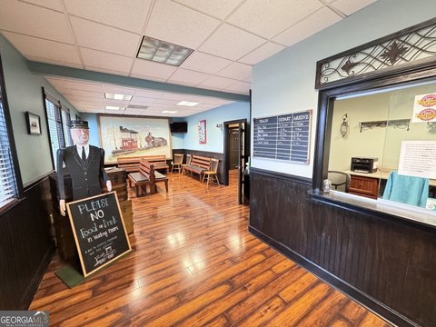 Dawsonville Office Space Available Now