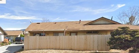 Duplex with Fenced Yard