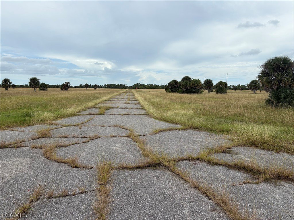 Residential Lot in Rotonda Villas