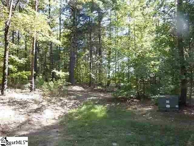 Land in Cliffs at Keowee