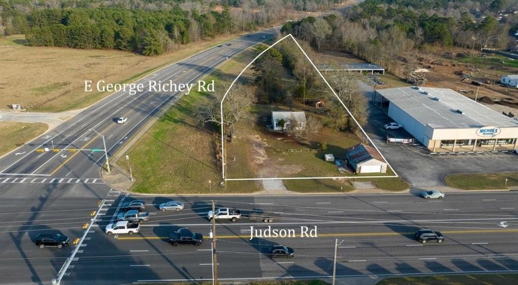 Prime Commercial Land Opportunity
