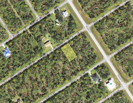 Residential Land in Port Charlotte